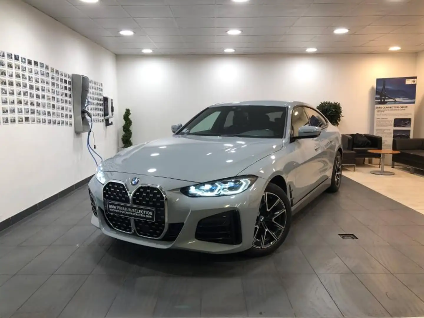 BMW 420 420iA 184ch M Sport Gris - 1