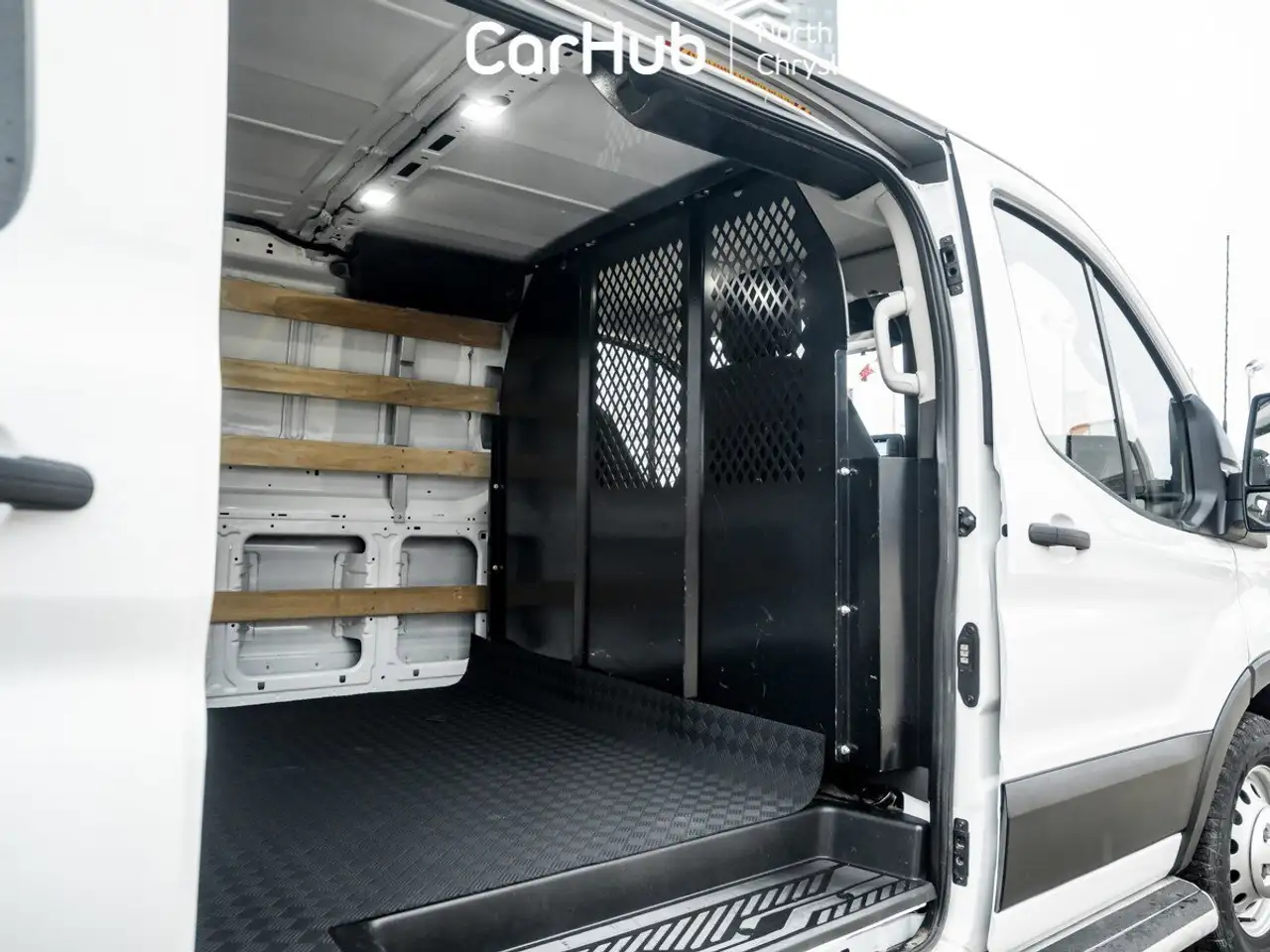 Ford Transit Cargo Van снимка Ford Transit Cargo Van
