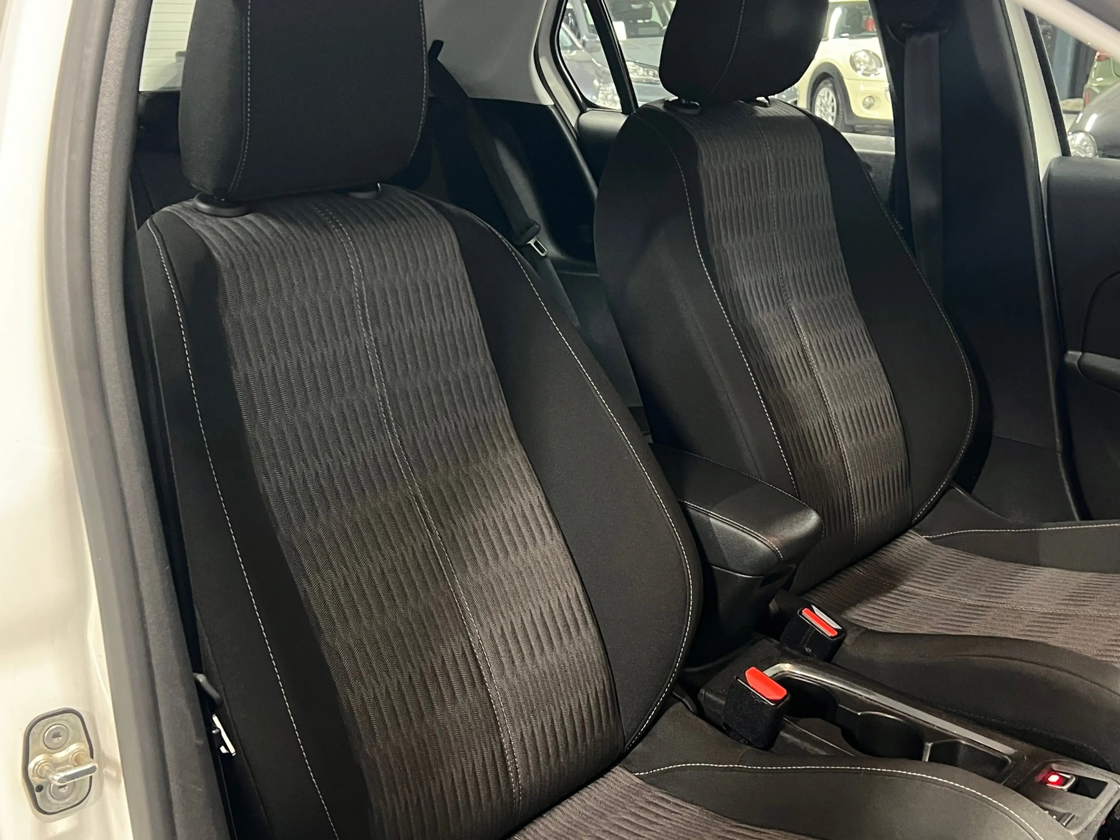Opel Corsa-e Edition 50 kWh - SOH 90% - CarPlay - Cr + Cl Contr — photo 8