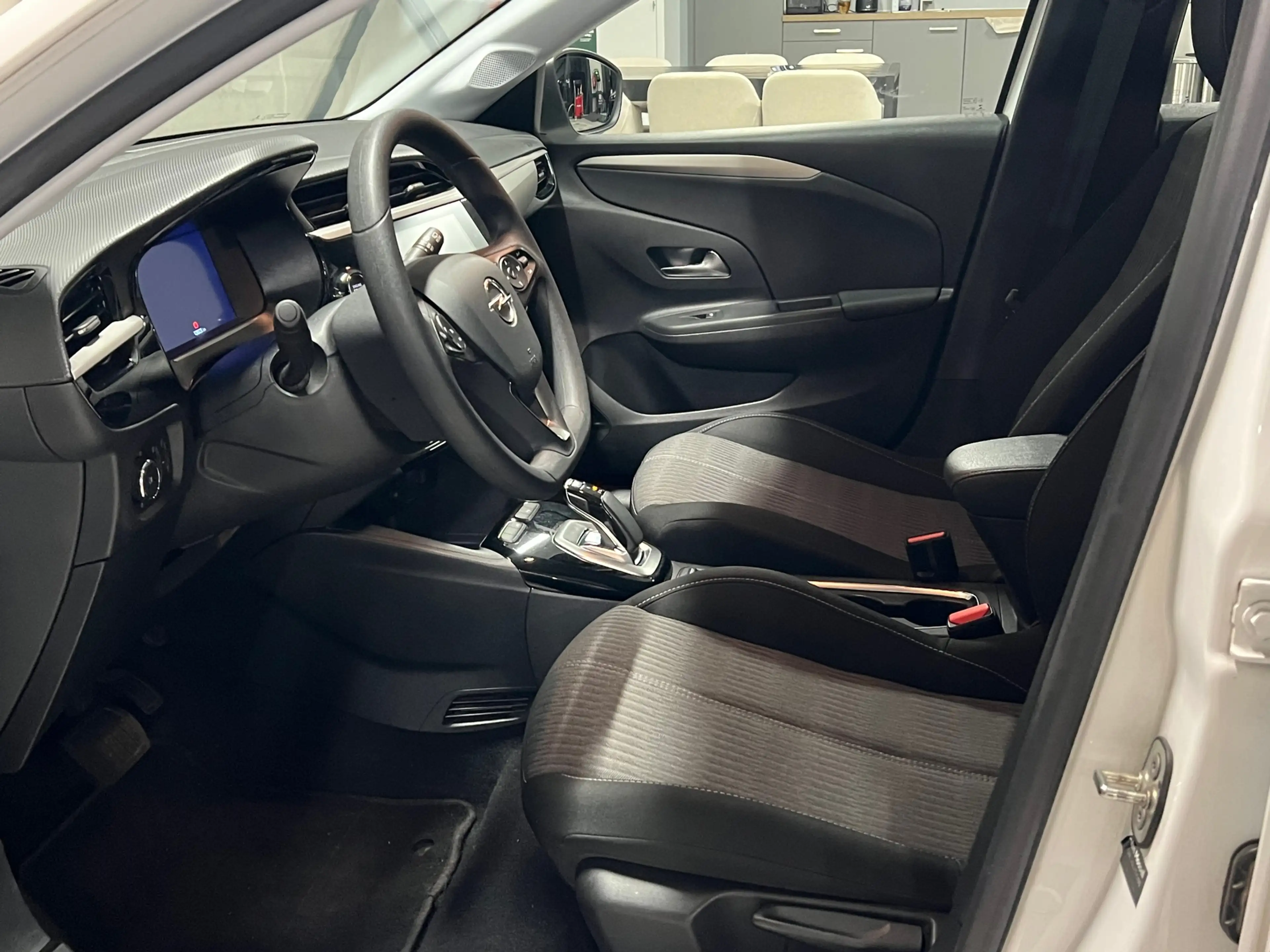 Opel Corsa-e Edition 50 kWh - SOH 90% - CarPlay - Cr + Cl Contr — photo 6