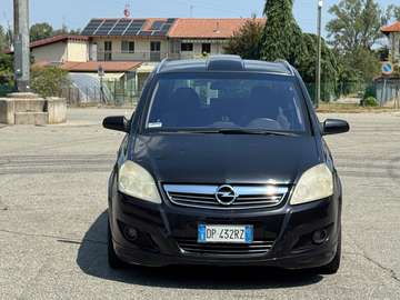 1.9 cdti Cosmo 150cv