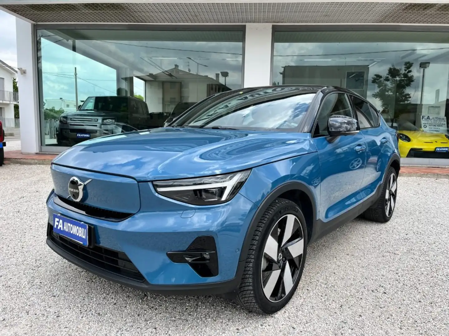 Volvo C40 Recharge Twin Motor AWD 1st Edition Albastru - 2