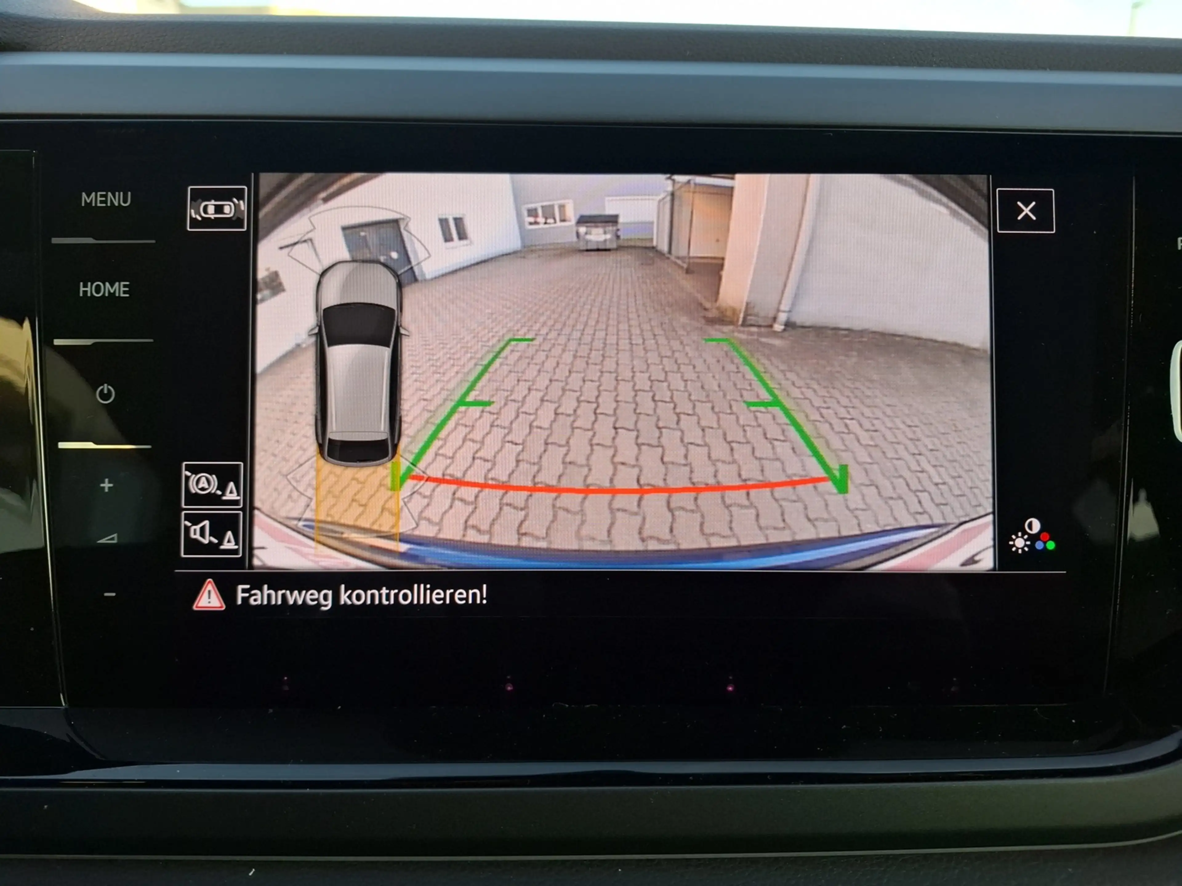 Volkswagen Taigo R-Line DSG AHZV Navi-Pro AppConnect ACC — photo 14