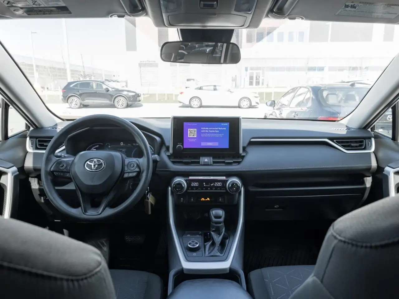 Toyota RAV 4 снимка Toyota RAV 4