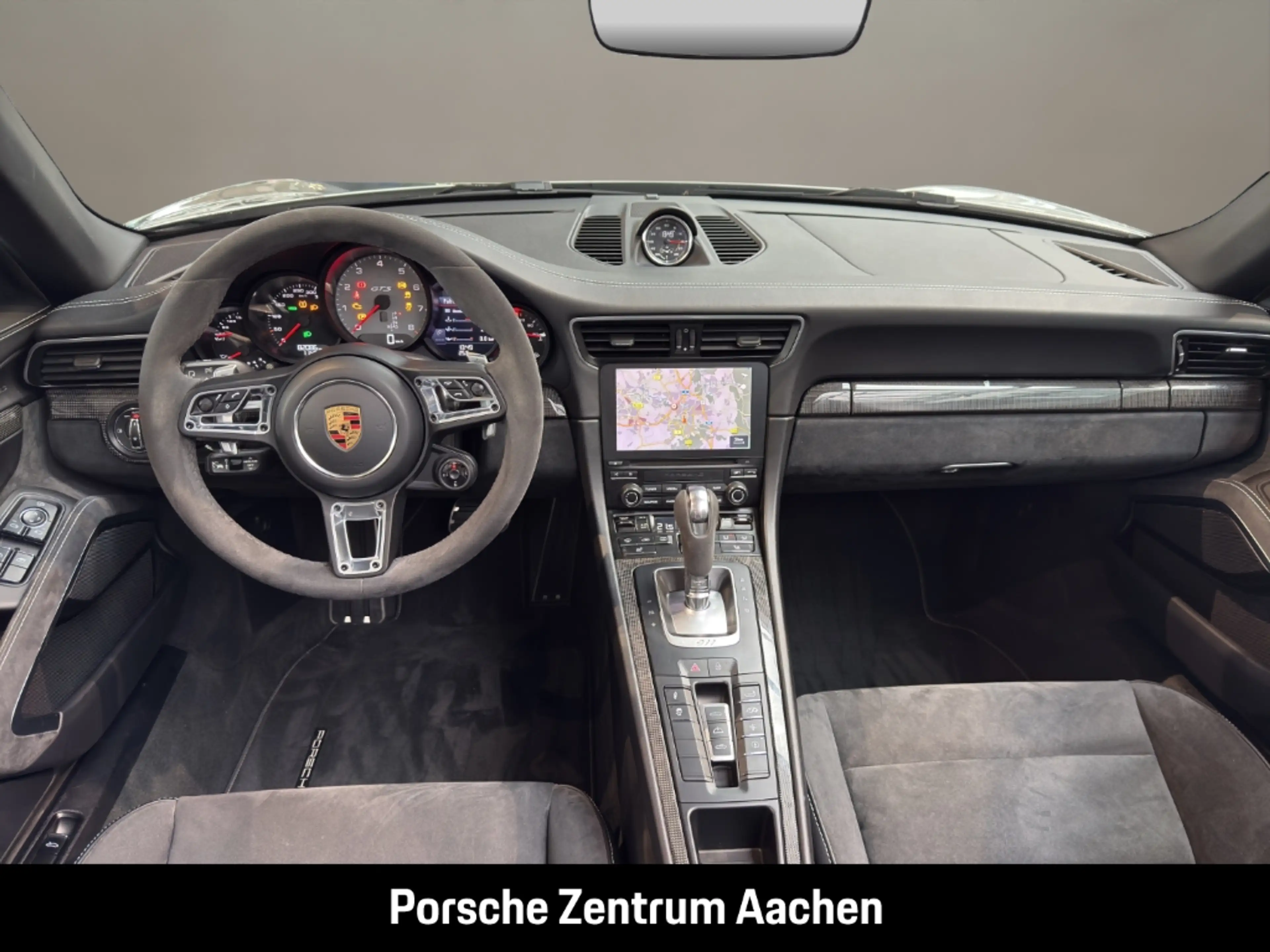 Porsche 991 -2 (911) Carrera 4 GTS Cabriolet — photo 13