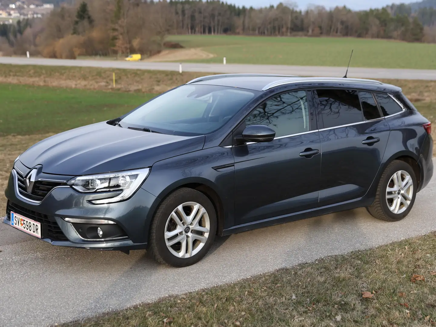Renault Megane Mégane Kombi Dynamique 1,4 16V Blau - 2