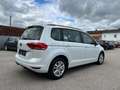 Volkswagen Touran Comfortline 2,0 BMT TDI DSG | NP: €52.000 Bílá - thumbnail 3
