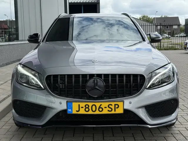 Mercedes-Benz C-Class view 7