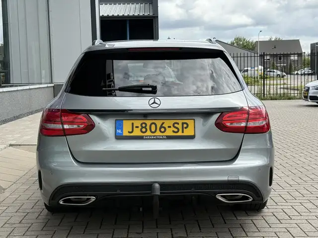 Mercedes-Benz C-Class view 15