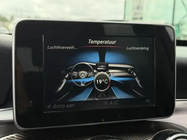 Mercedes-Benz C-Class view 21