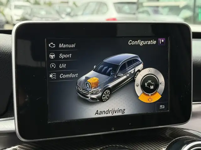 Mercedes-Benz C-Class view 16