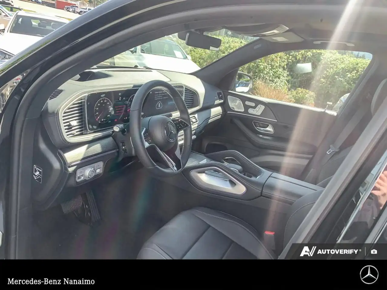 Mercedes-Benz GLE снимка Mercedes-Benz GLE