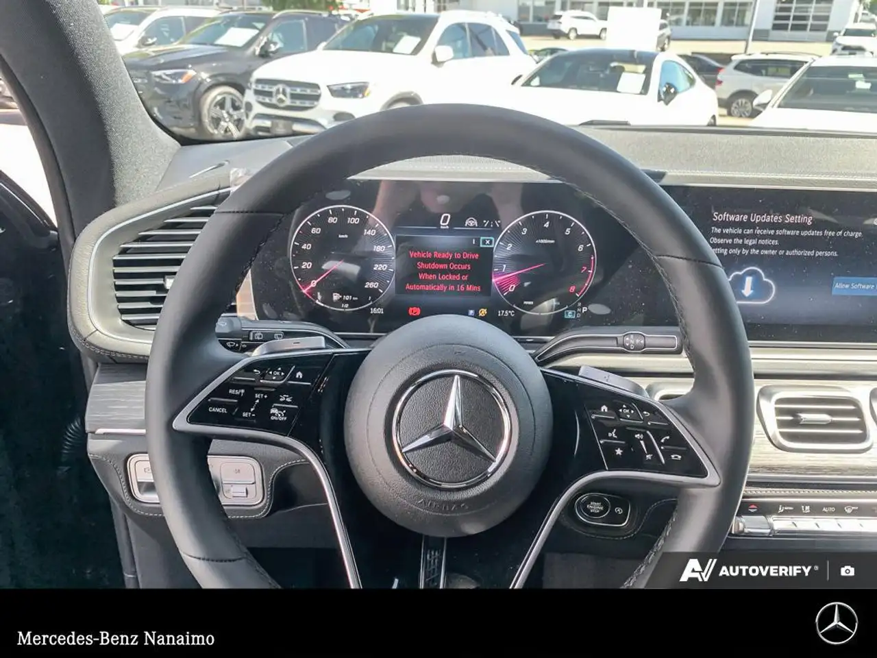Mercedes-Benz GLE снимка Mercedes-Benz GLE