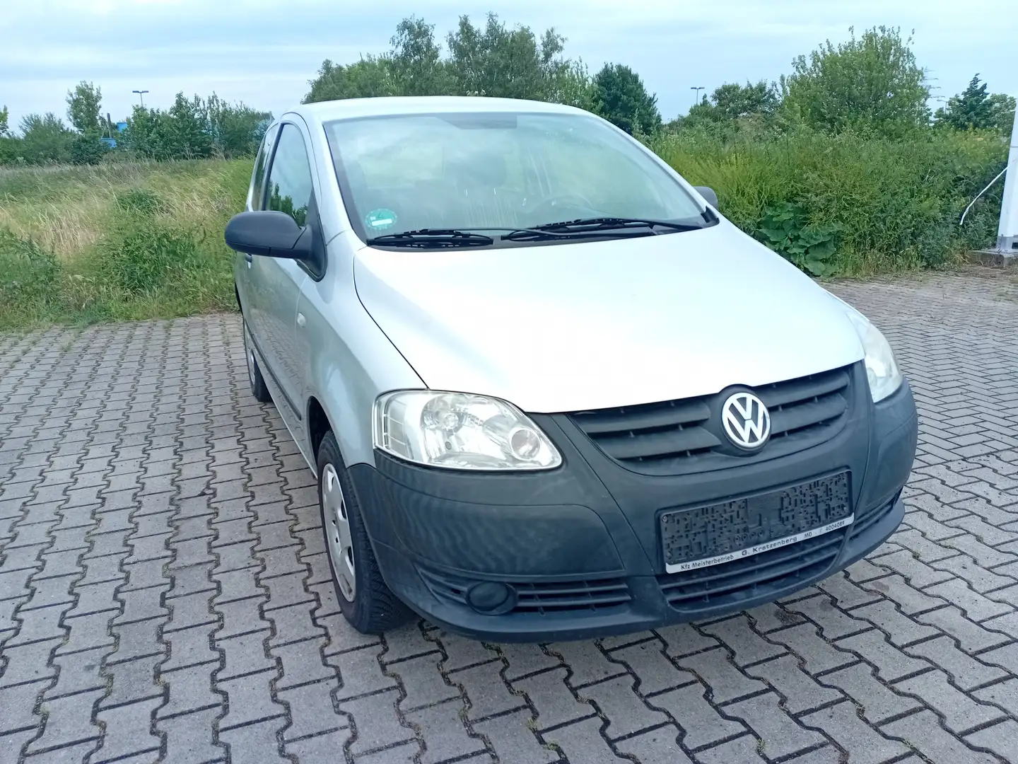 Volkswagen Fox 1,2-Sparsamer,Klima,Guter Zust.,TÜV/AU neu !!! Silber - 2