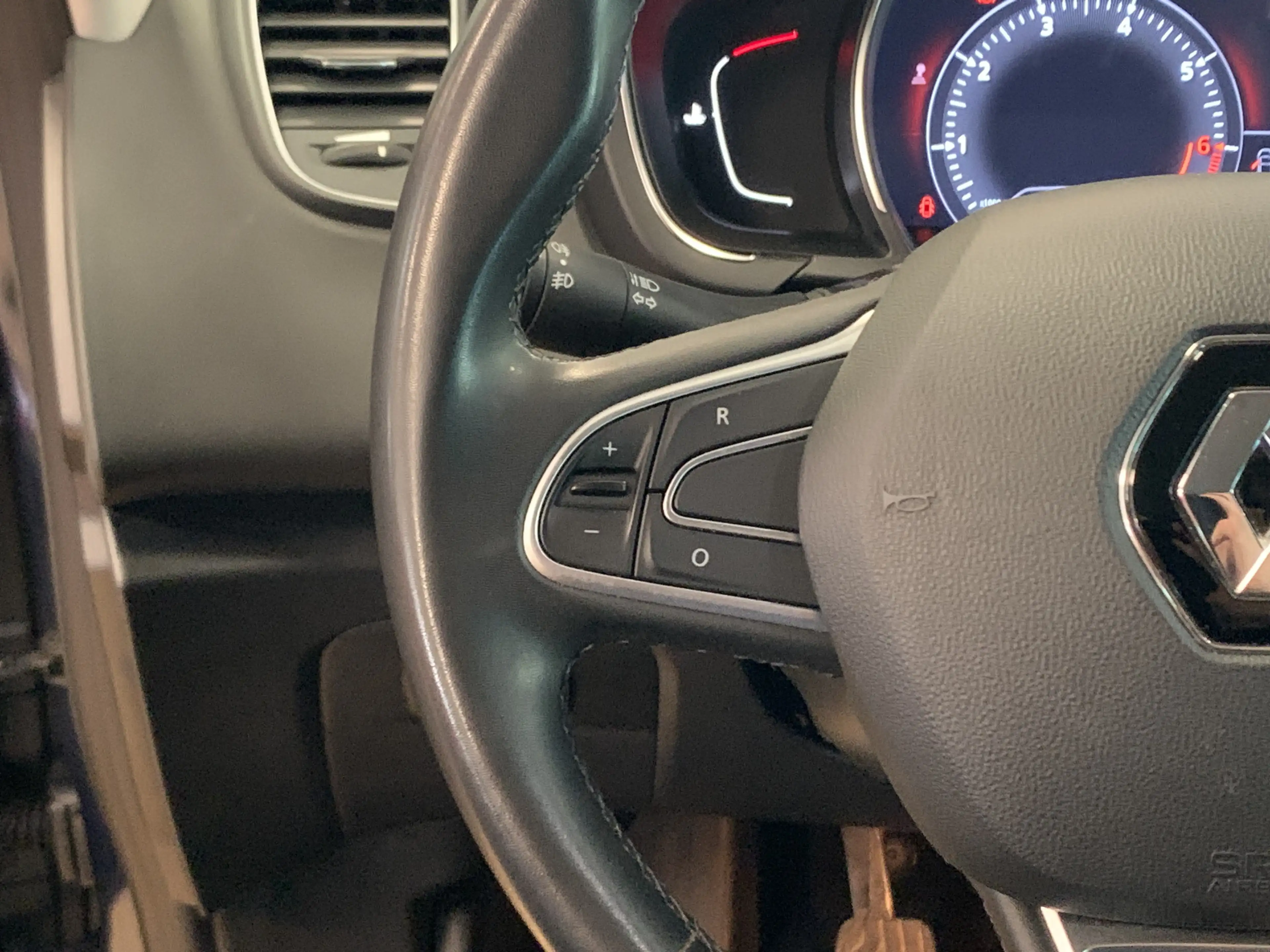 Renault Scenic Business Edition*AHK*Dig.Cockpit*Navi*PDC — photo 14