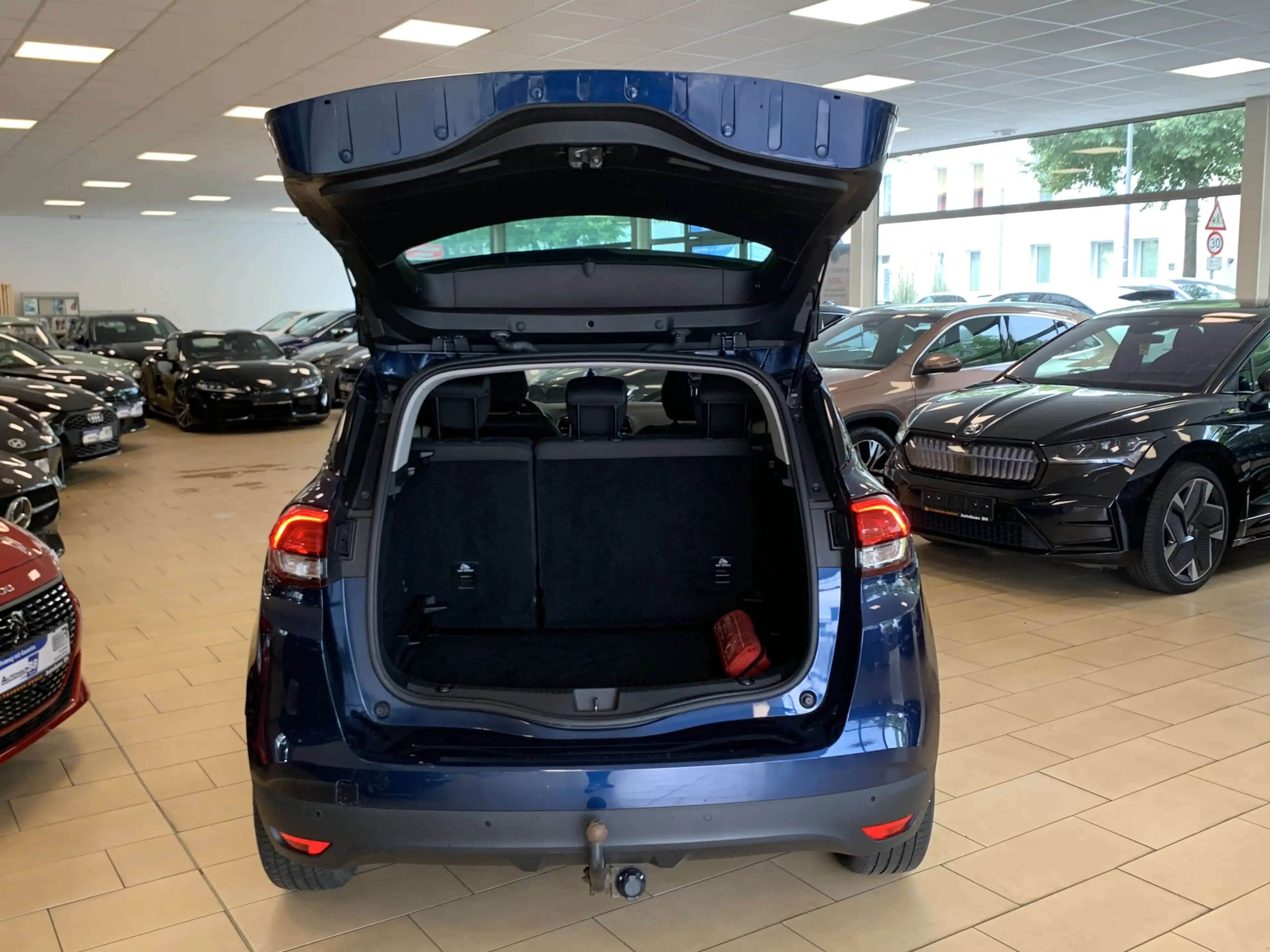 Renault Scenic Business Edition*AHK*Dig.Cockpit*Navi*PDC — photo 7