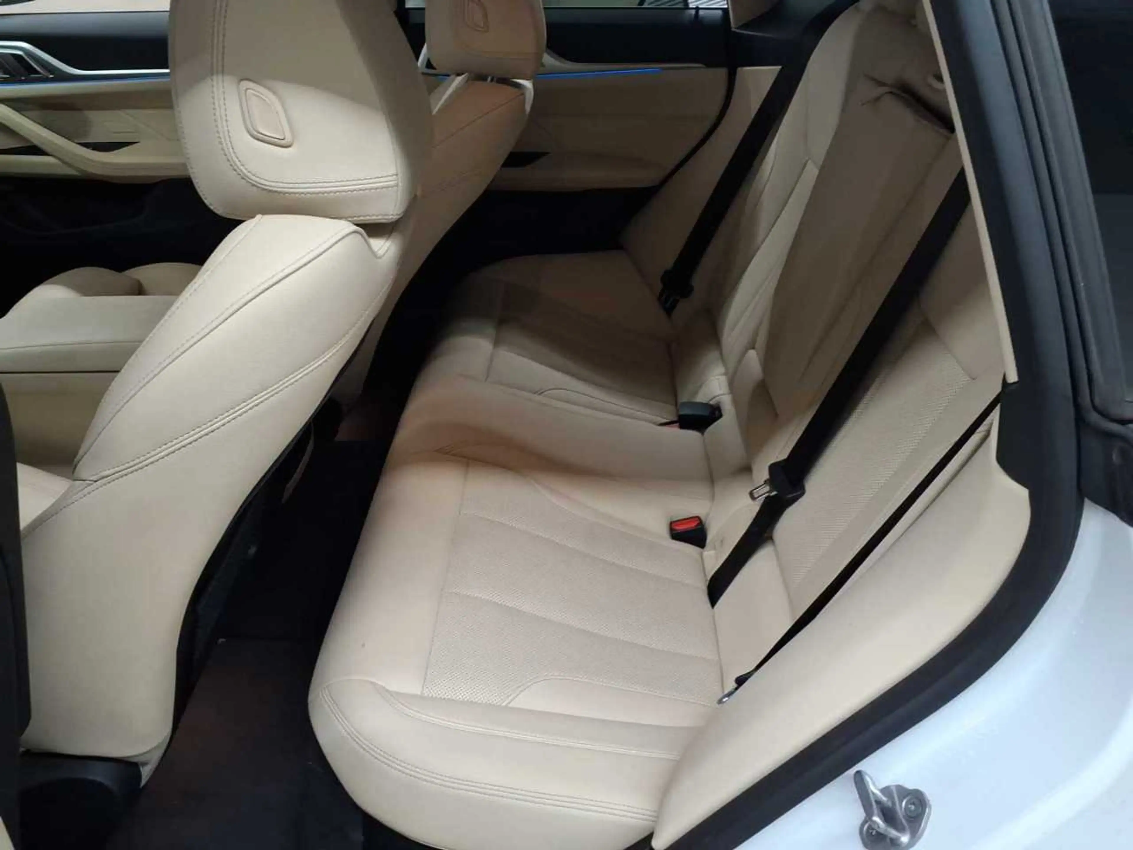 BMW 430 430d xDrive Gran Coupe Leder Navi LED — photo 13