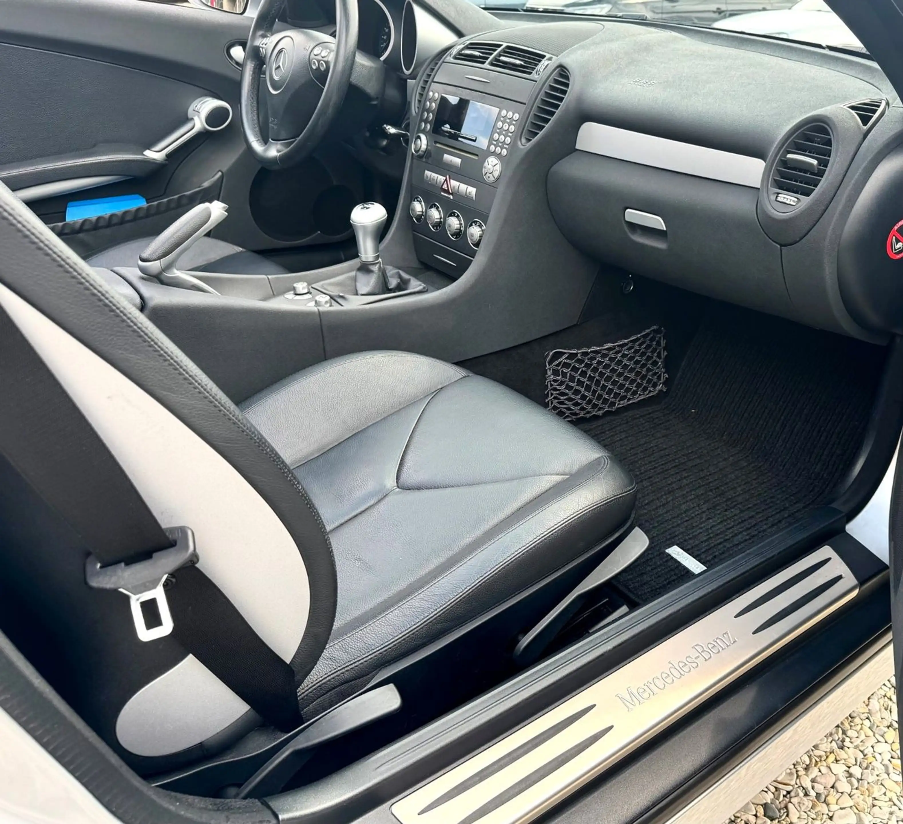 Mercedes-Benz SLK 200 Kompressor — photo 15