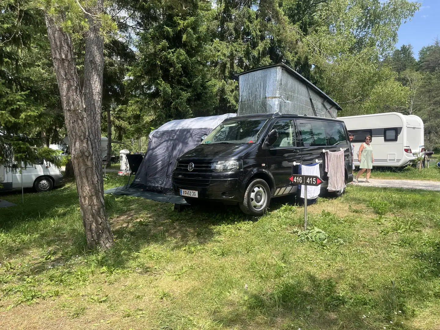 Volkswagen T5 California Beach Schwarz - 2