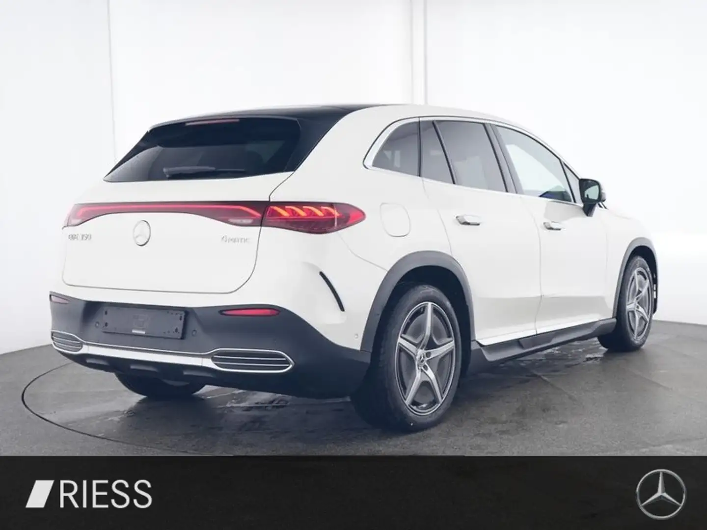 Mercedes-Benz EQE SUV EQE 350 4MATIC SUV AMG Distr Airm Pano Hinterachs Weiß - 2