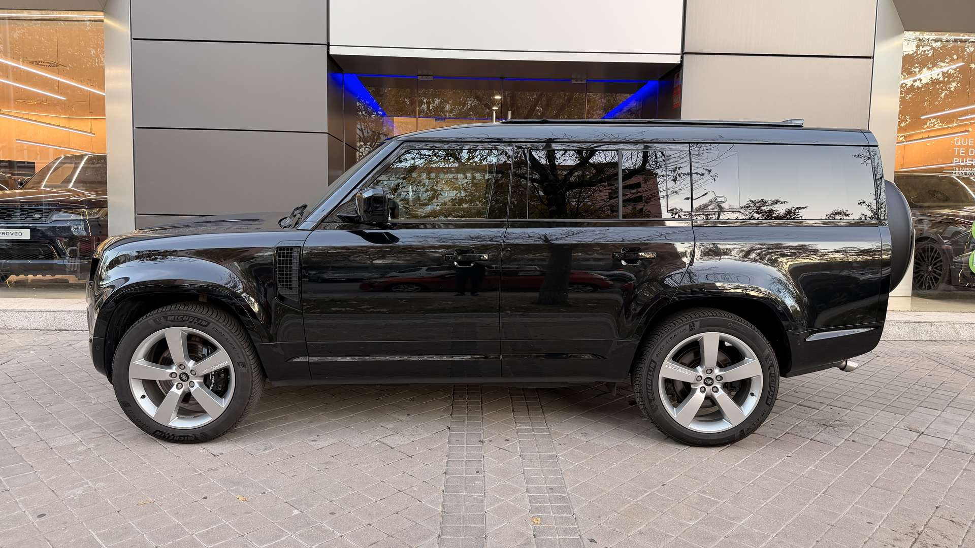 Land Rover Defender 130 5.0 V8 AWD Aut. - - Joinsteer - #5