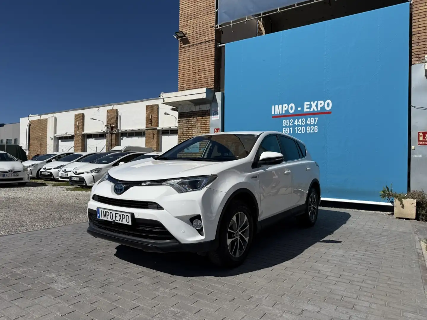 Toyota RAV 4 2.5 hybrid AWD Advance Bianco - 1