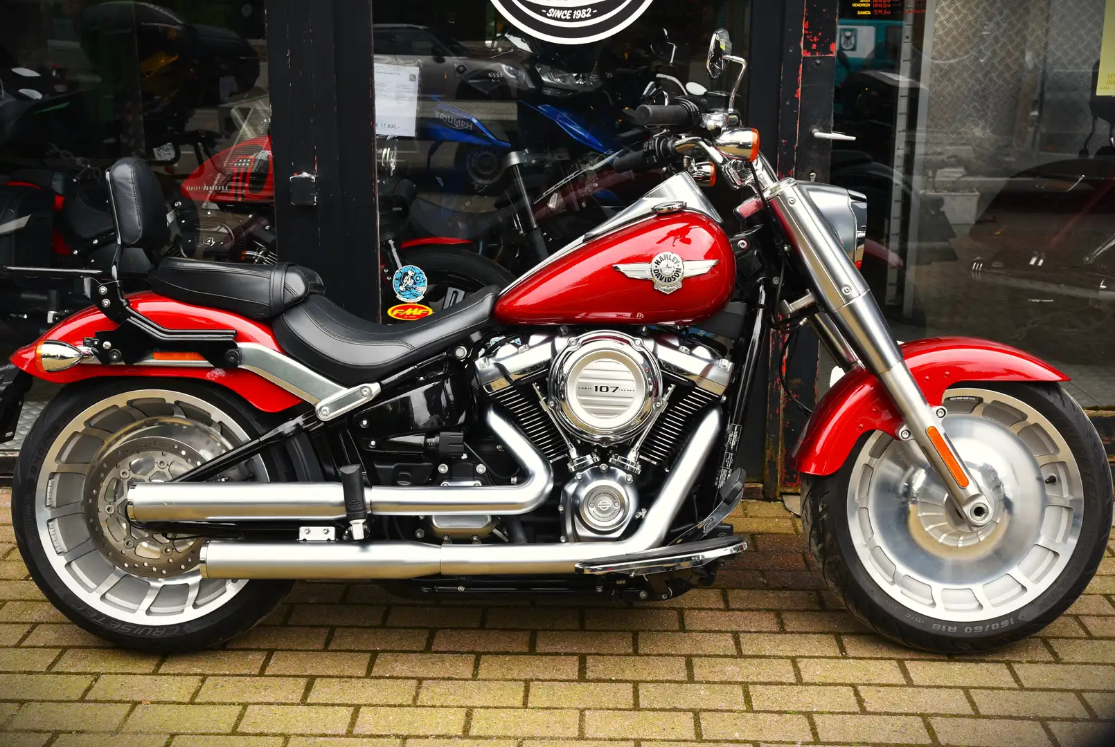 Harley-Davidson Fat Boy 107 ***MOTO VERTE*** Rouge - 2
