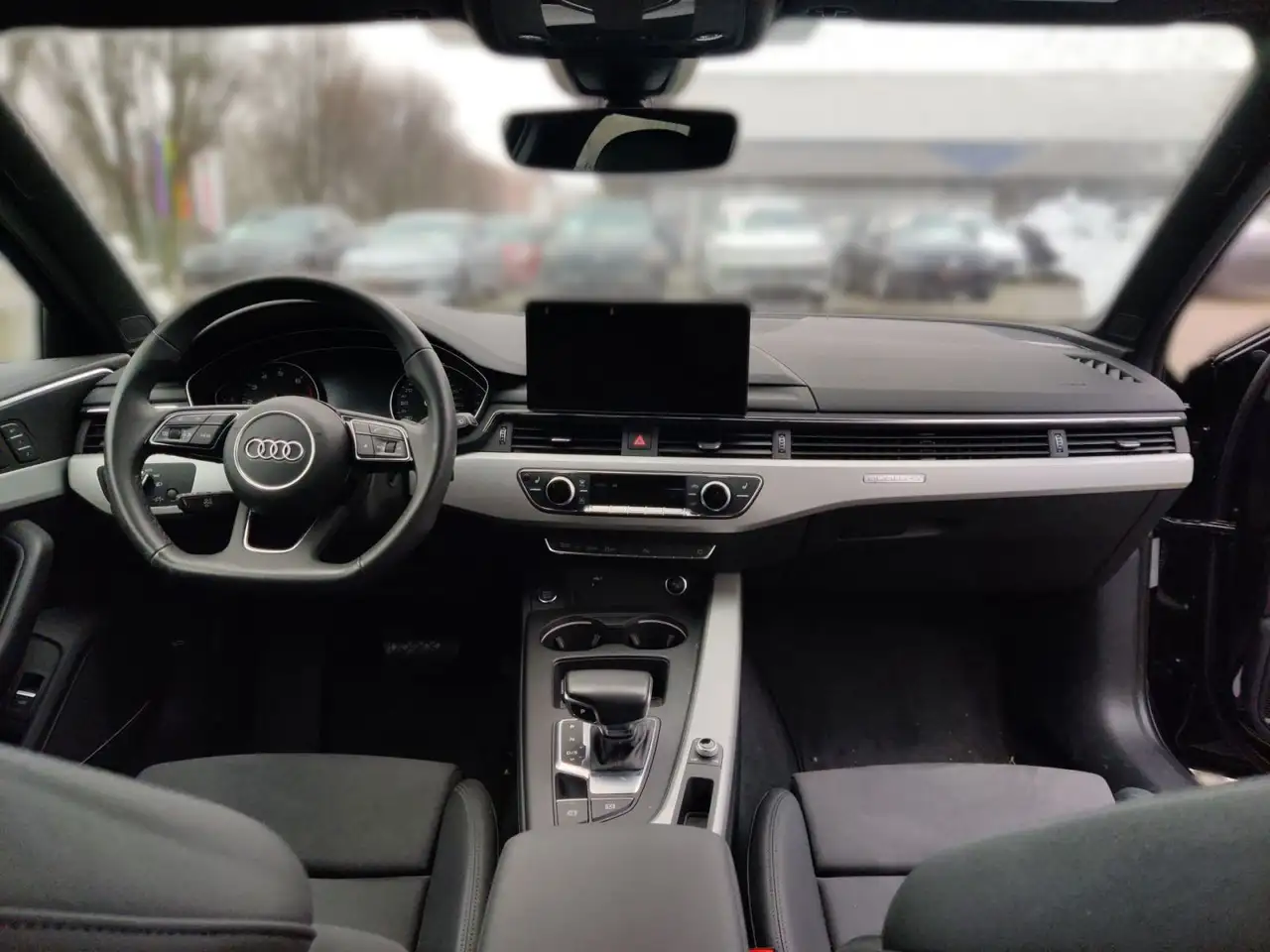 Audi A4 45 TFSI quattro s-line BusiPaket RFK B& 14