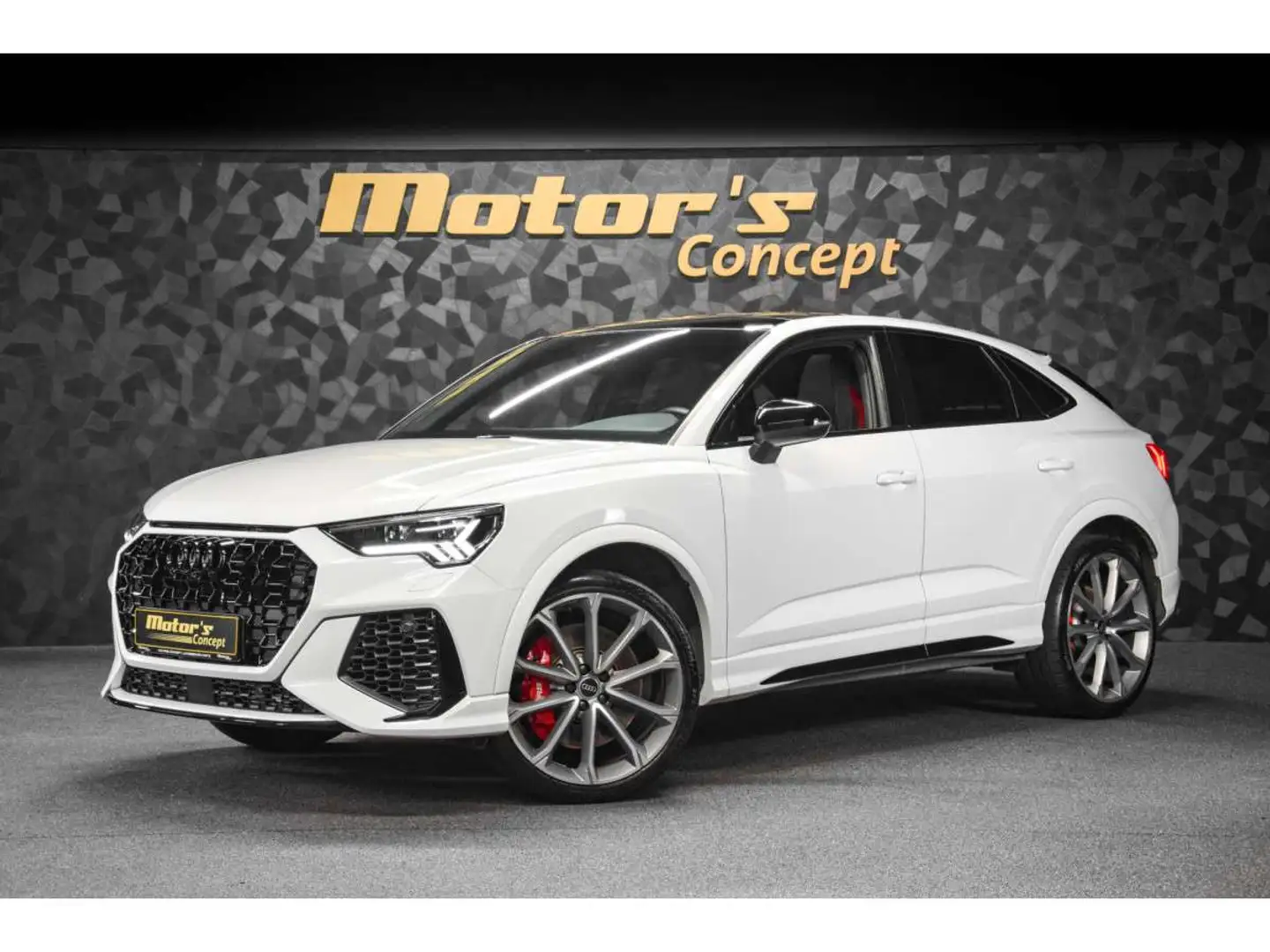 Audi RS Q3 Sportback Wit - 1
