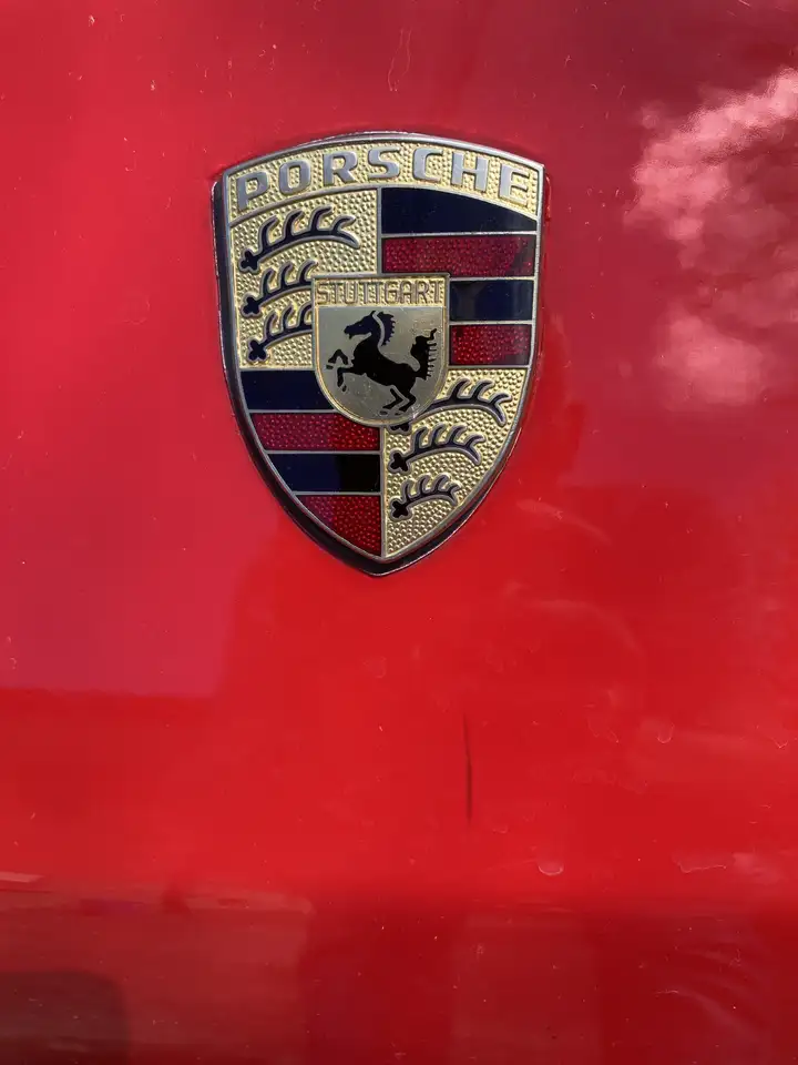 Porsche 944 снимка Porsche 944