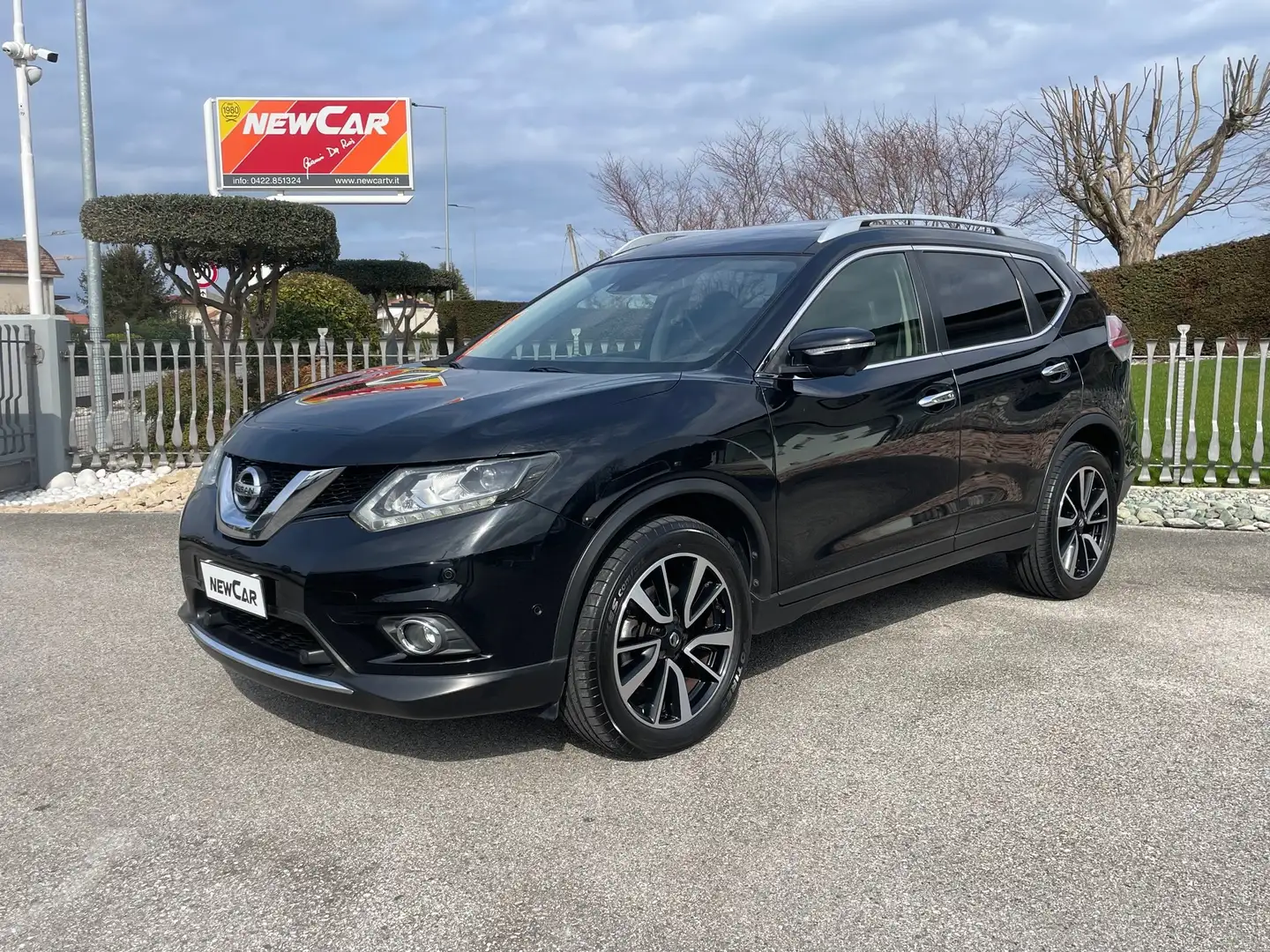 Nissan X-Trail X-Trail 2.0 dCi Tekna 4wd xTronic Nero - 1