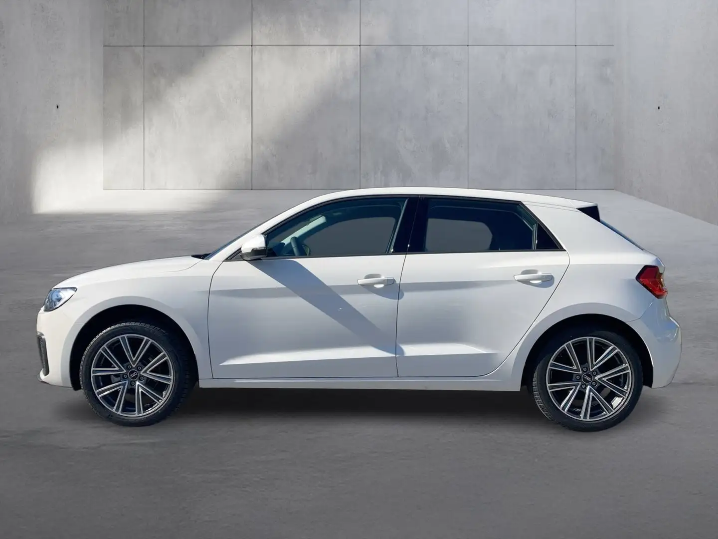 Audi A1 25 TFSI intense Weiß - 2