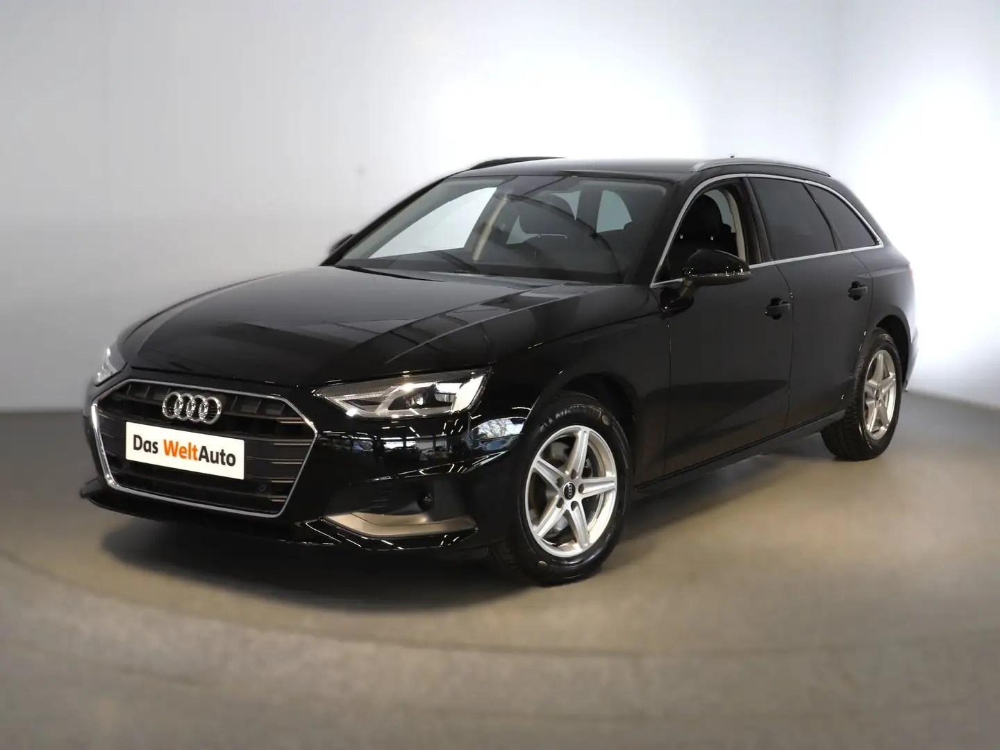 Audi A4 30 TDI Schwarz - 1
