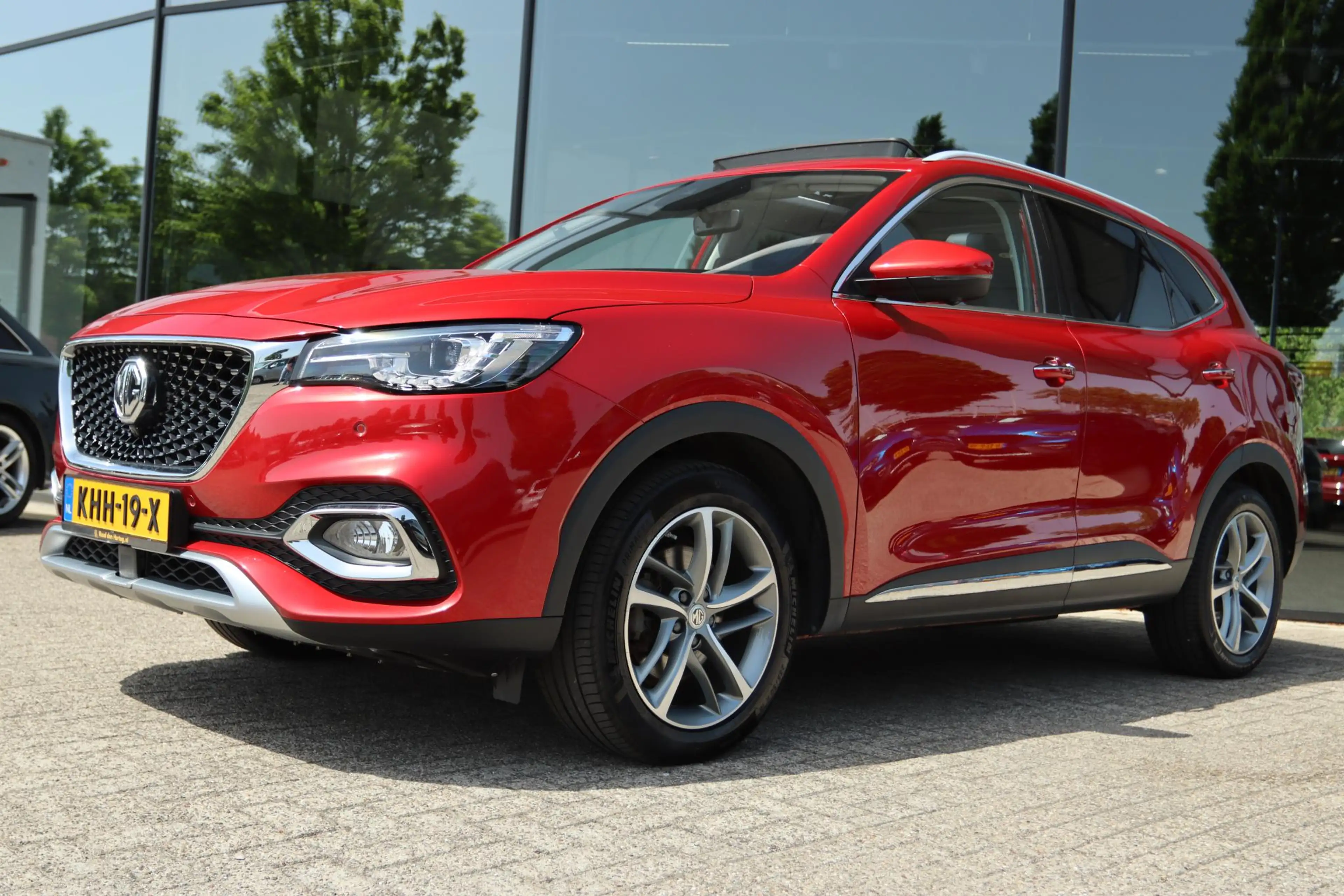 MG EHS 1.5 TGDI LUXURY AUT. | PANO | CARPLAY | 360 CAMERA