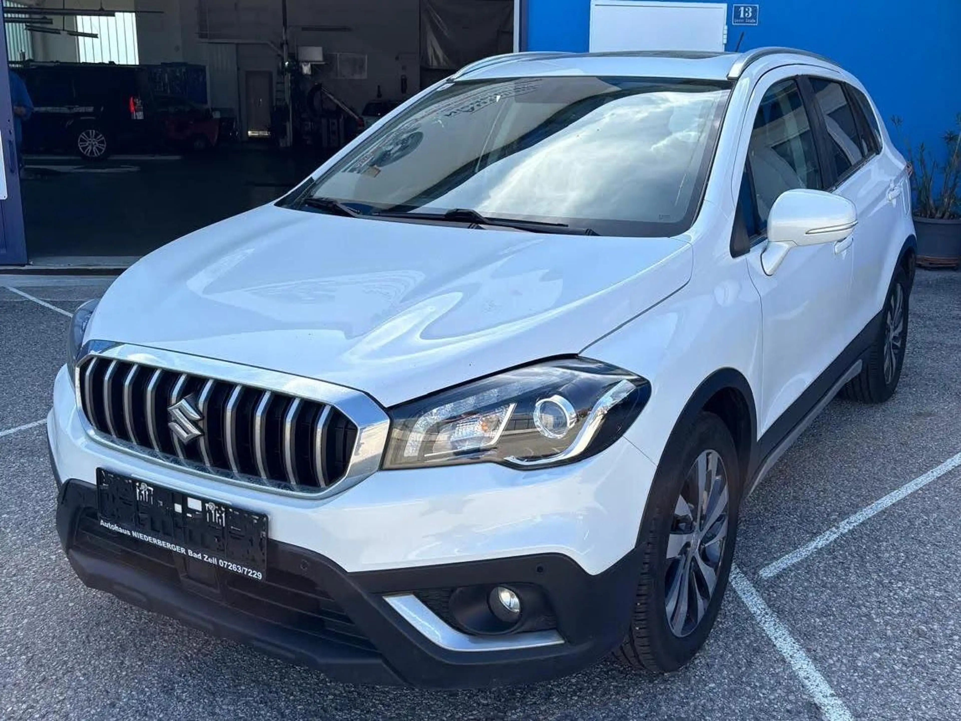 Suzuki SX4 S-Cross SX4 S-Cross 1,4 DITC ALLGRIP flash Aut. flash — photo 3
