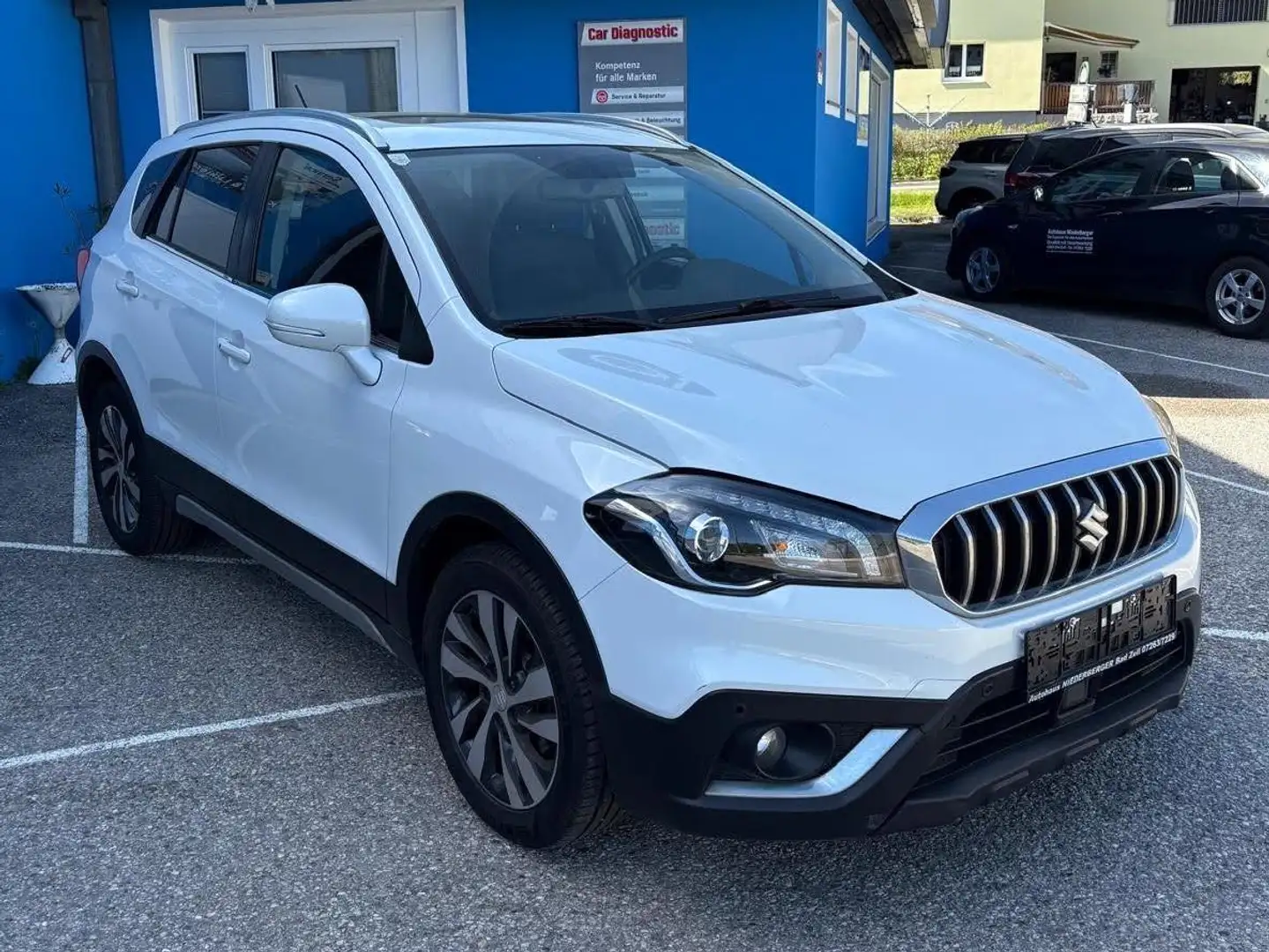 Suzuki SX4 S-Cross SX4 S-Cross 1,4 DITC ALLGRIP flash Aut. flash Weiß - 1
