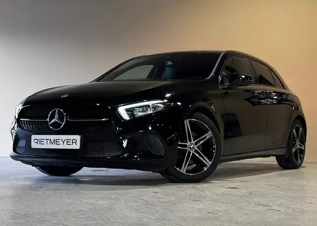 Mercedes-Benz A 200 Business Solution AMG Upgrade |Stoelverw. |Camera