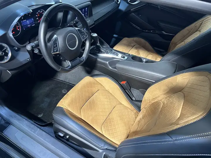 Chevrolet Camaro 2023, foto 18