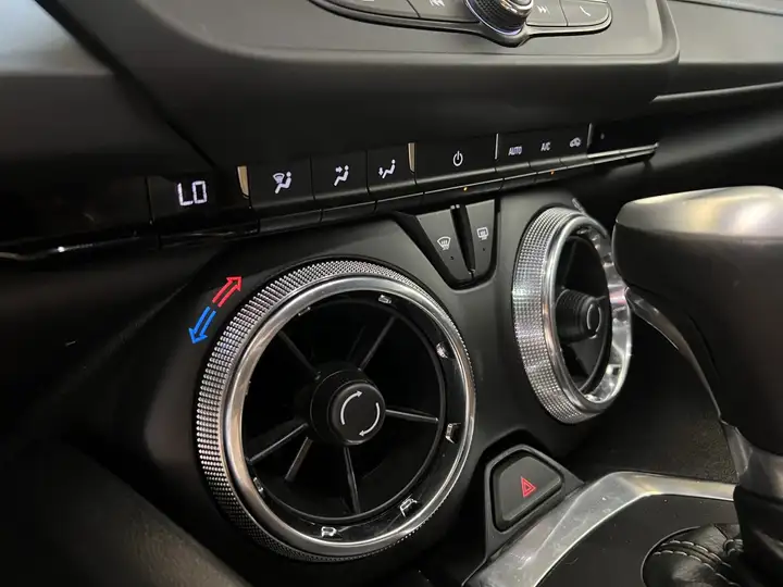 Chevrolet Camaro 2023, foto 34