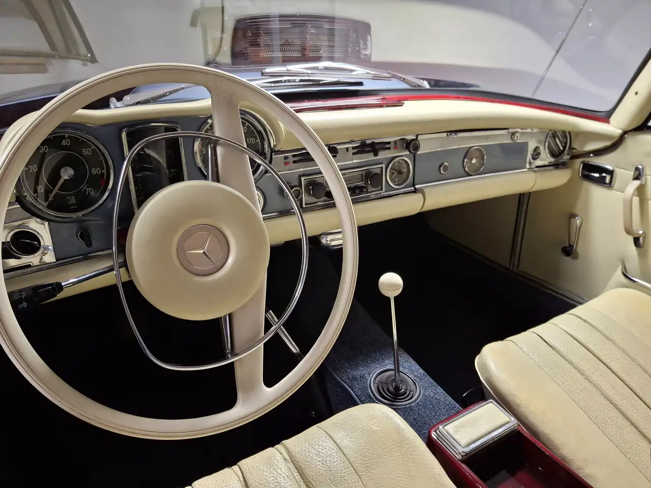 Mercedes-Benz SL 280 Pagode 03/1968 Note 2+ 4-Gang Blaumetallic Leder, foto 10