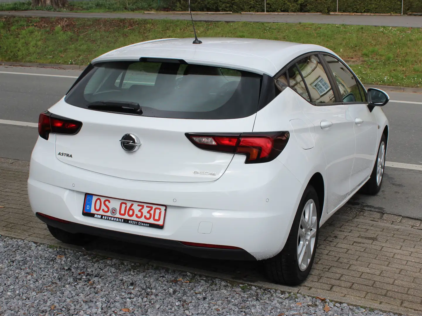 Opel Astra Active*Tempomat*Finanzierung* Weiß - 2