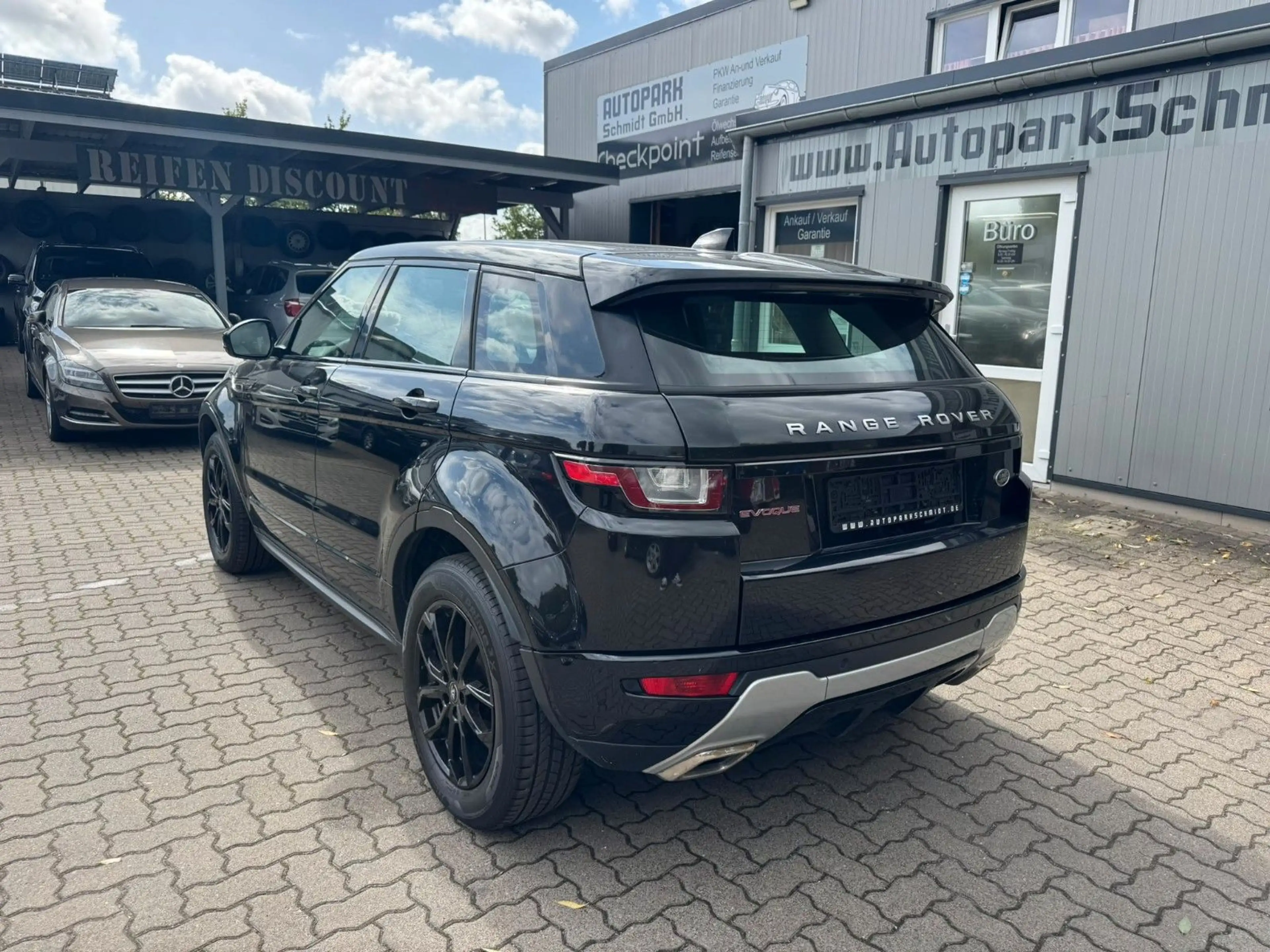 Land Rover Range Rover Evoque SE Dynamic AUTOM°LEDER°SITZH! — photo 5