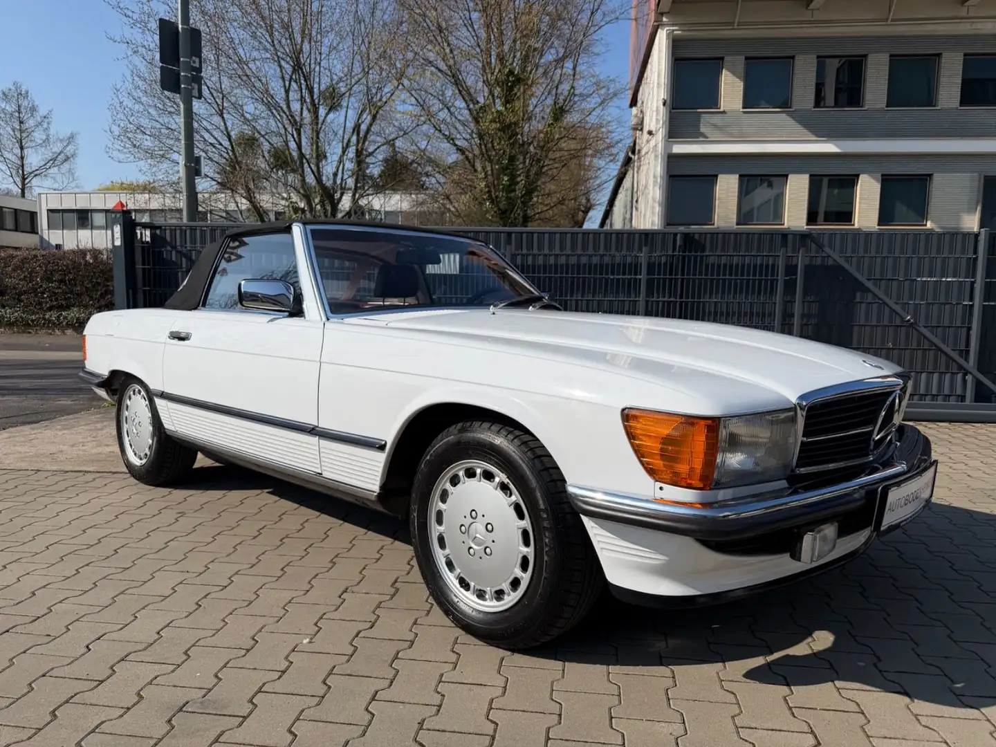 Mercedes-Benz 420 SL V8 R107 dt.Fzg. aus 1.Hd. mit orig. 35tkm Blanco - 1