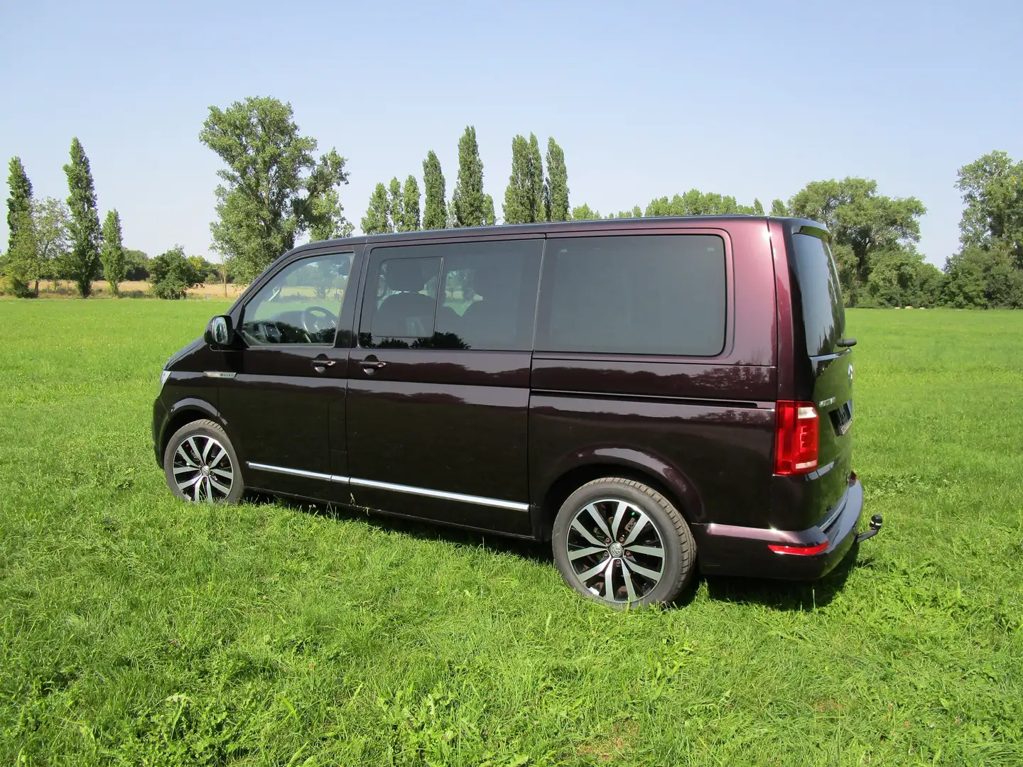 Volkswagen T6 Multivan Multivan DSG Kurz 4MOTION Highline Fioletowy - 1