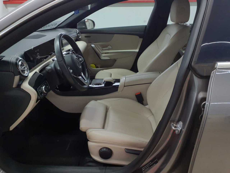 Mercedes-Benz CLA 180 CLA 180 7G-Progressive Navi LED BusiP — photo 7