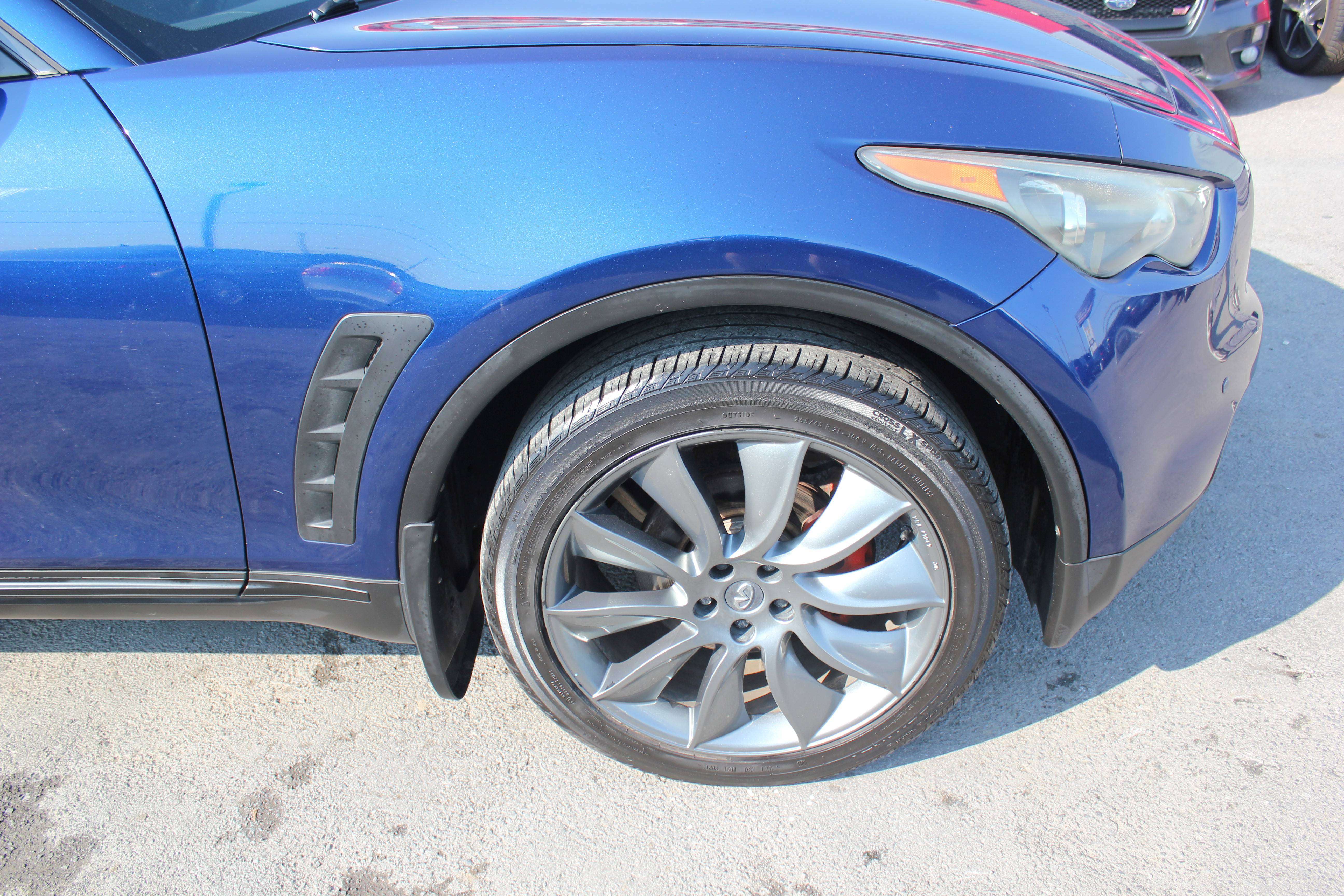 2012 Infiniti FX Limited Edition - Image 12