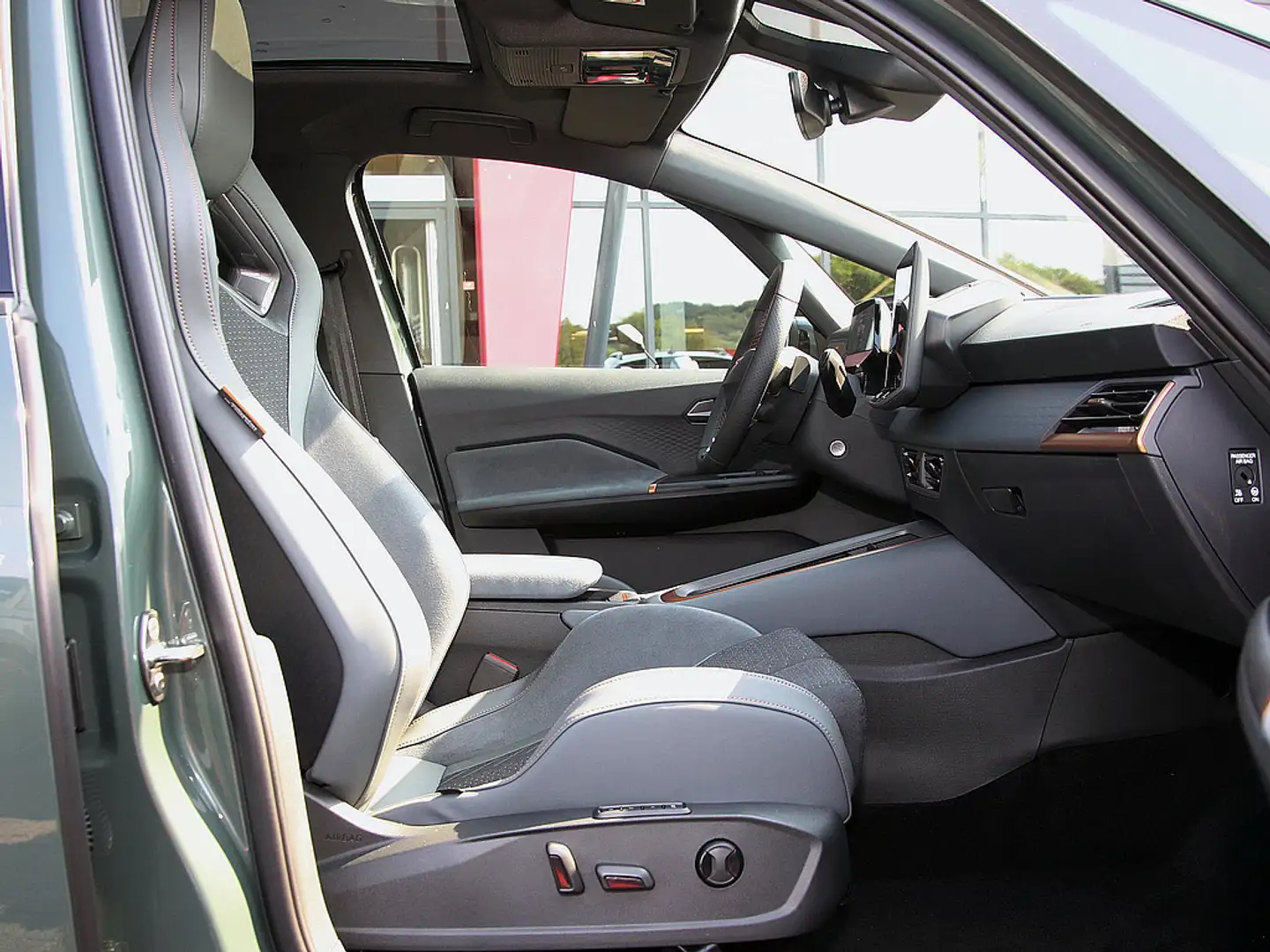 CUPRA Born 170 SENNHEISER PANO FAP"XL" HEAD-UP Grün - 2