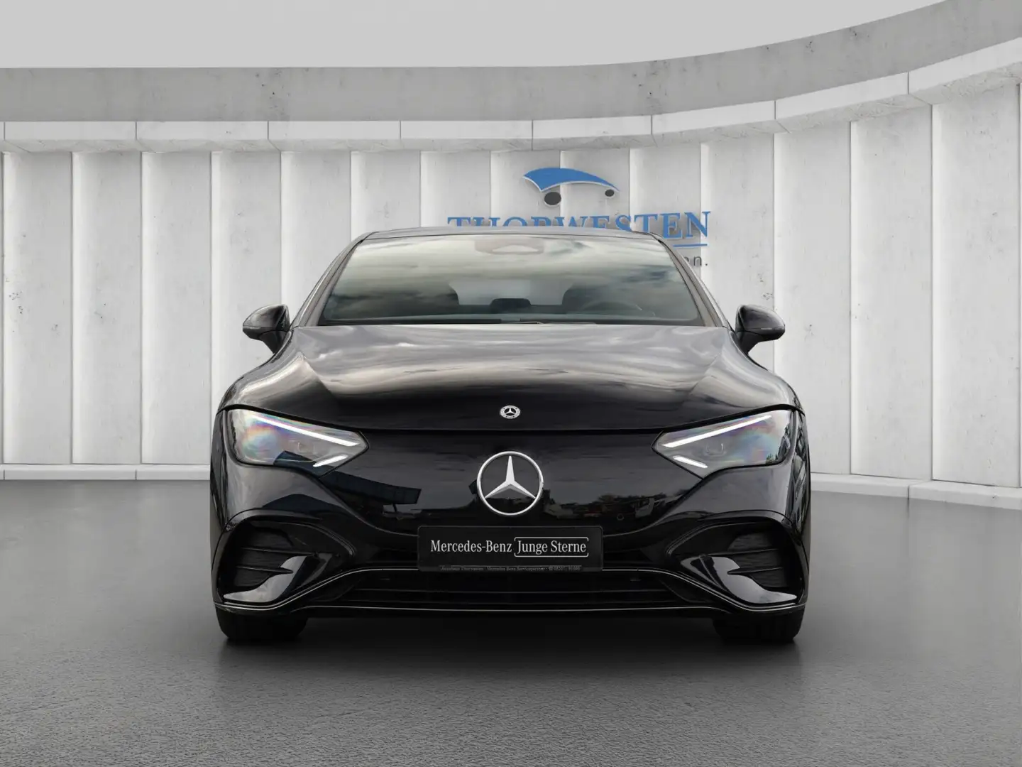 Mercedes-Benz EQE 350 EQE 350 4MATIC Amg Line Premium Advanced-Plus-Paket Schwarz - 2