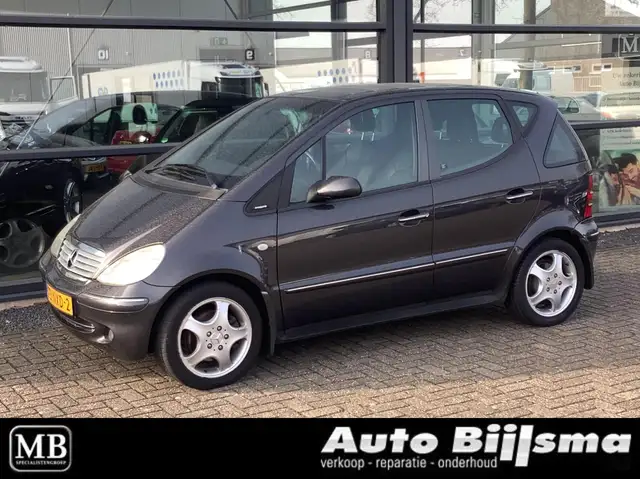 Mercedes-Benz A 190 Elegance automaat, airco, trekhaak