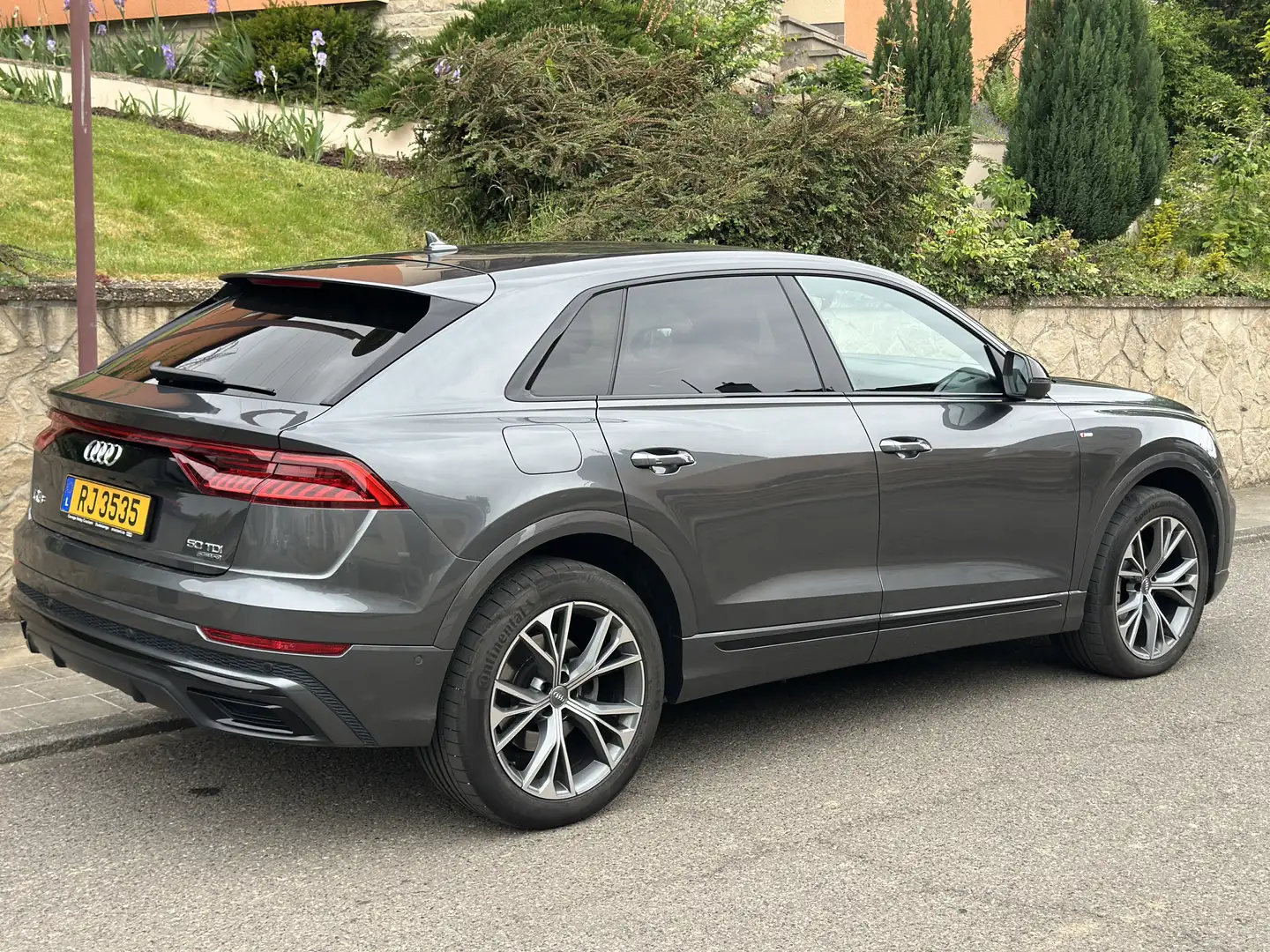Audi Q8 Q8 50 TDI quattro tiptronic Gris - 1